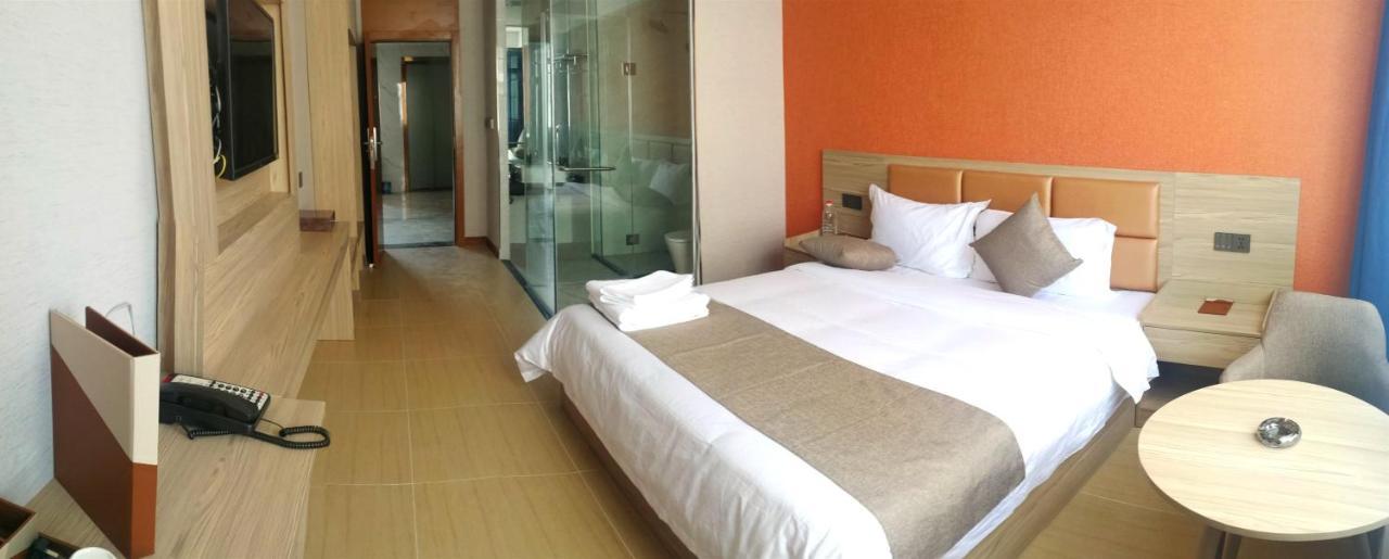 Paci Hotel&Spa Sihanoukville Exterior photo